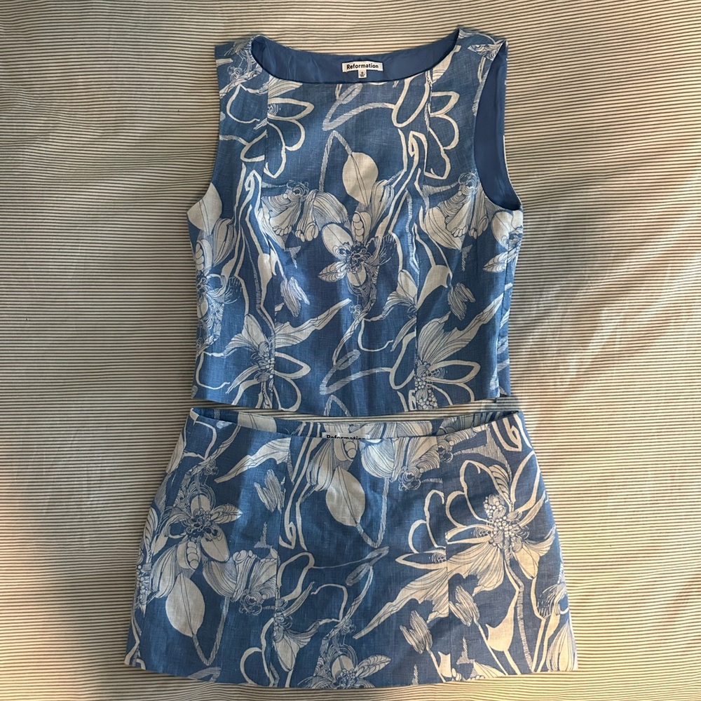 Reformation Grace Linen Set in Blue Floral Pattern